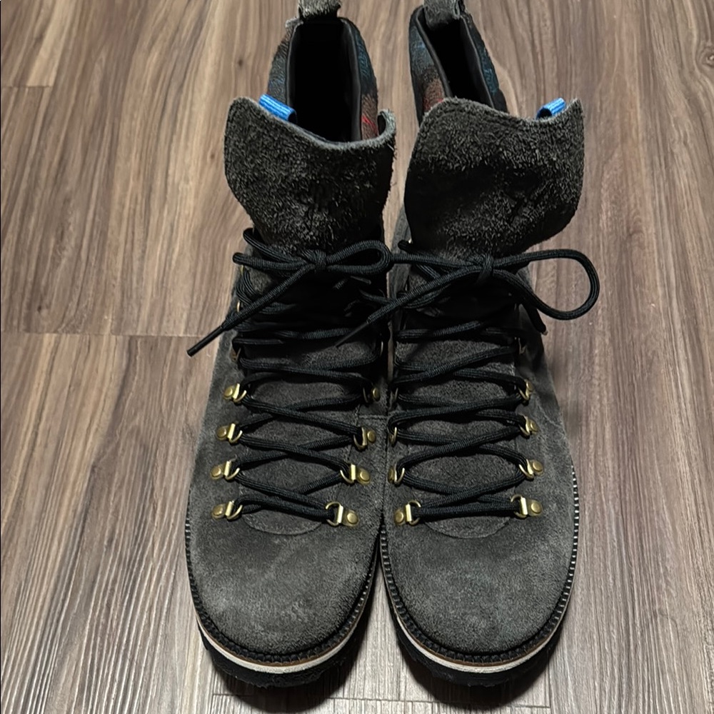 Cole-Hana Boots